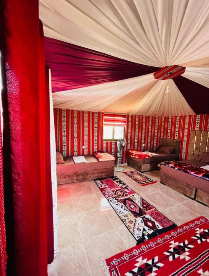 Wadi Rum Camp Stars & Jeep Tour Eksteriør bilde