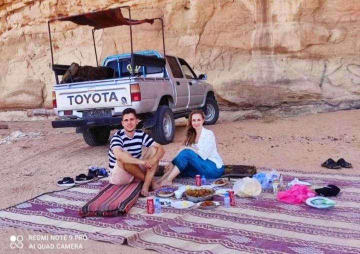 Wadi Rum Camp Stars & Jeep Tour Eksteriør bilde