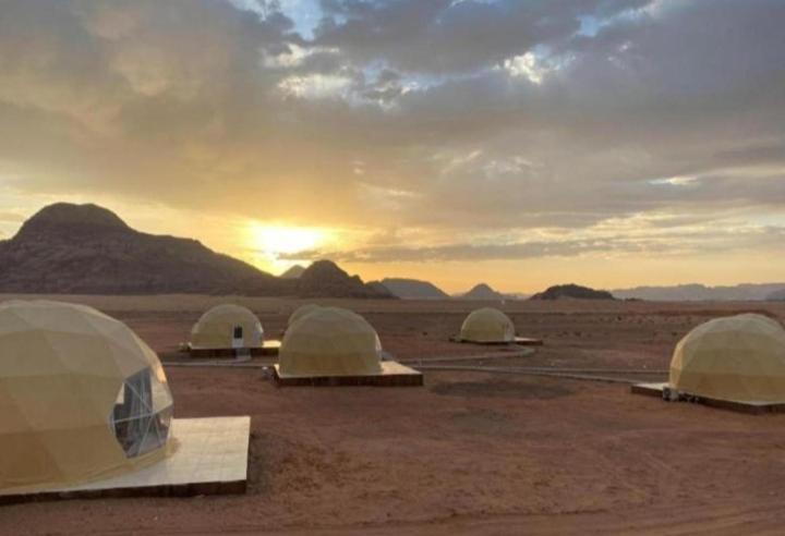 Wadi Rum Camp Stars & Jeep Tour Eksteriør bilde